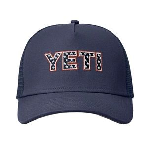 YETI Men's Star Badge Trucker Hat
